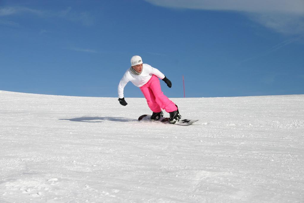 Heerlijke Wandel Of Ski Vakantie In Torgon Portes Du Soleil Bilik gambar
